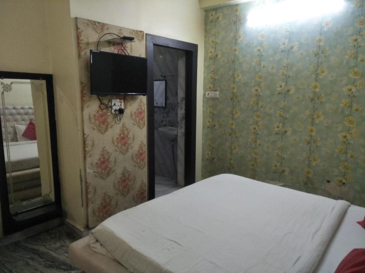 Hotel Shiv Mahima Inn By Wb Inn Allāhābād Junction Exteriér fotografie